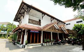 Hotel Limaran Yogyakarta